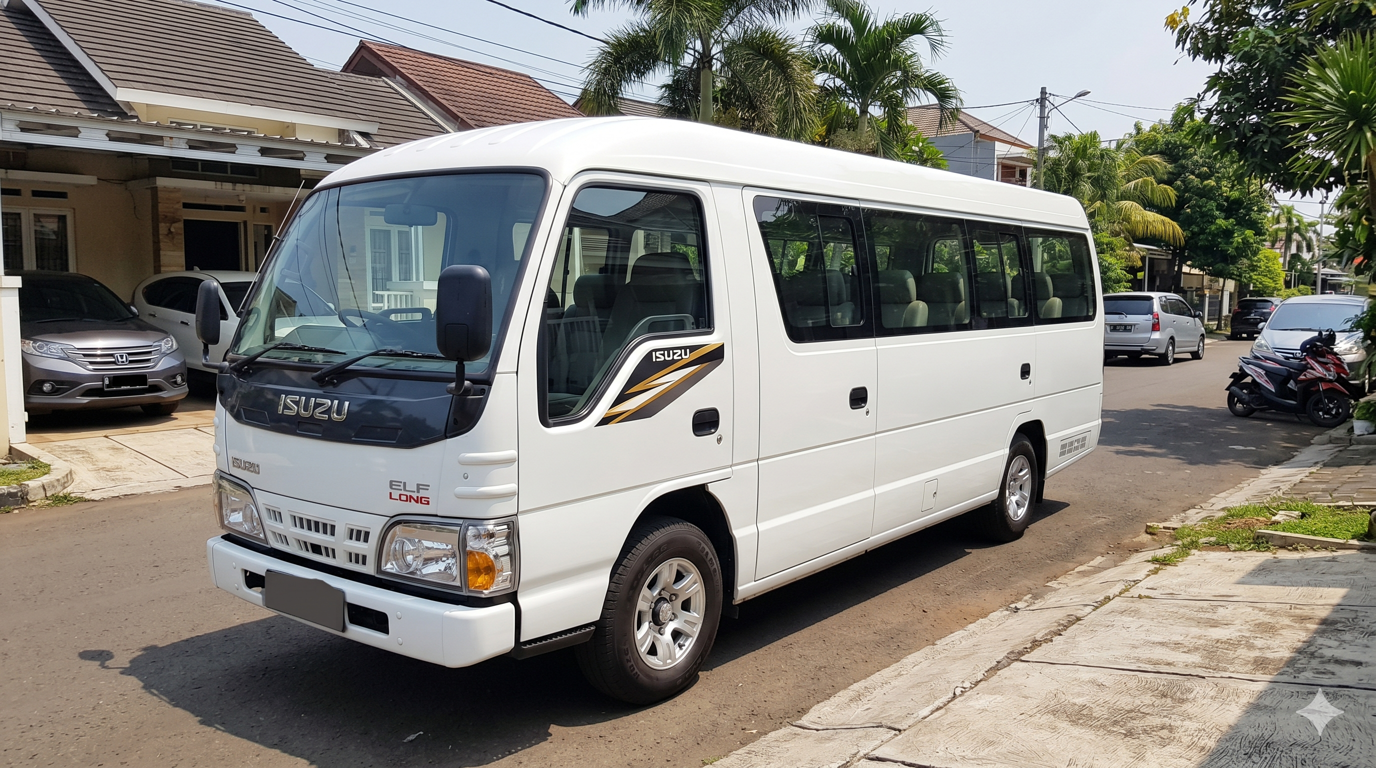 Sewa Isuzu Elf Long Jabodetabek